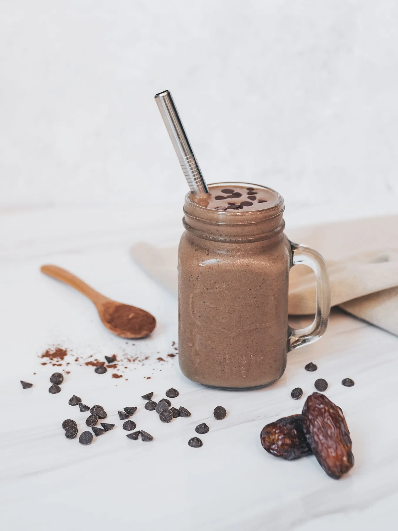 Banana-Free Chocolate Protein Smoothie