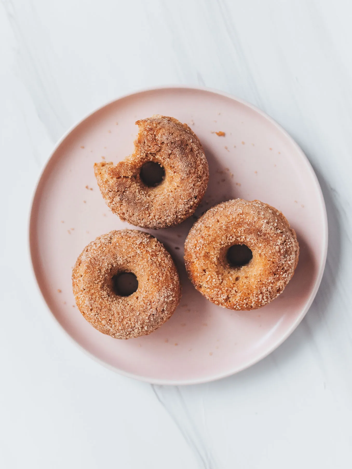 Healthy Cinnamon Donuts