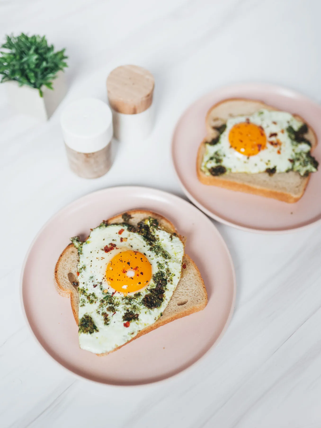 Pesto Eggs