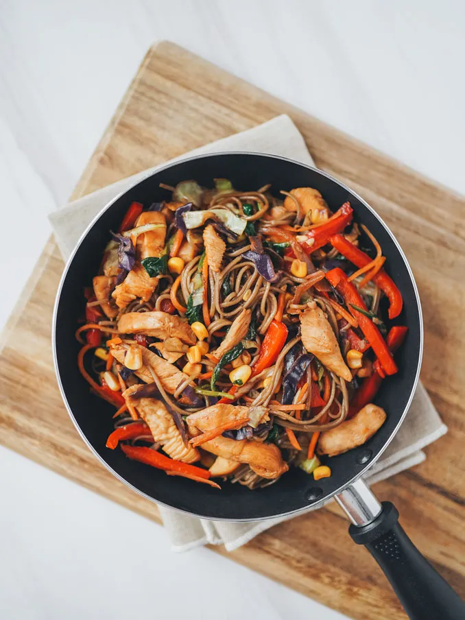 Easy Soba Stir-Fry with Chicken